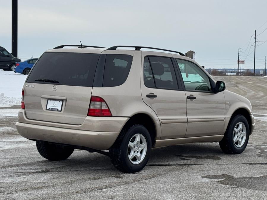 2001 Mercedes-benz M-class ML 320, available for sale in Darien, Wisconsin | Geneva Motor Cars. Darien, Wisconsin 2001 Mercedes-benz M-class ML 320, available for sale in Darien, Wisconsin | Geneva Motor Cars. Darien, Wisconsin