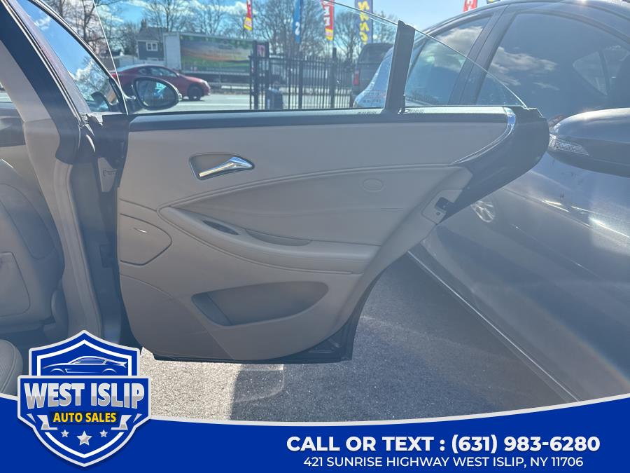 2008 Mercedes-Benz CLS-Class 4dr Sdn 5.5L, available for sale in West Islip, New York | West Islip Auto Sales. West Islip, New York 2008 Mercedes-Benz CLS-Class 4dr Sdn 5.5L, available for sale in West Islip, New York | West Islip Auto Sales. West Islip, New York