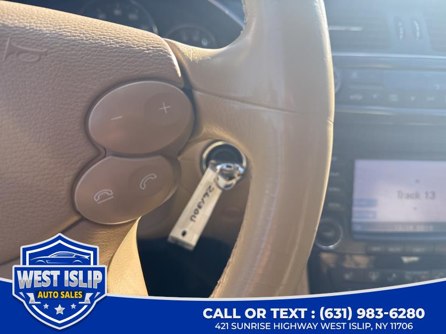 2008 Mercedes-Benz CLS-Class 4dr Sdn 5.5L, available for sale in West Islip, New York | West Islip Auto Sales. West Islip, New York 2008 Mercedes-Benz CLS-Class 4dr Sdn 5.5L, available for sale in West Islip, New York | West Islip Auto Sales. West Islip, New York