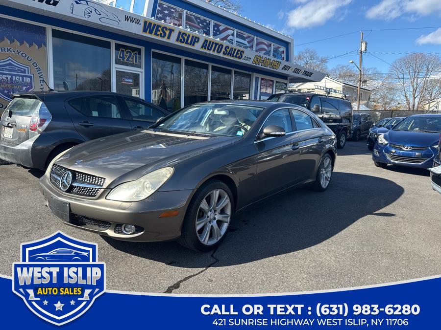 2008 Mercedes-Benz CLS-Class 4dr Sdn 5.5L, available for sale in West Islip, New York | West Islip Auto Sales. West Islip, New York 2008 Mercedes-Benz CLS-Class 4dr Sdn 5.5L, available for sale in West Islip, New York | West Islip Auto Sales. West Islip, New York