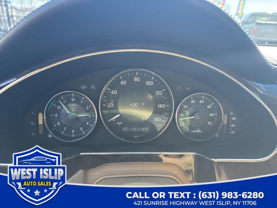 2008 Mercedes-Benz CLS-Class 4dr Sdn 5.5L, available for sale in West Islip, New York | West Islip Auto Sales. West Islip, New York 2008 Mercedes-Benz CLS-Class 4dr Sdn 5.5L, available for sale in West Islip, New York | West Islip Auto Sales. West Islip, New York
