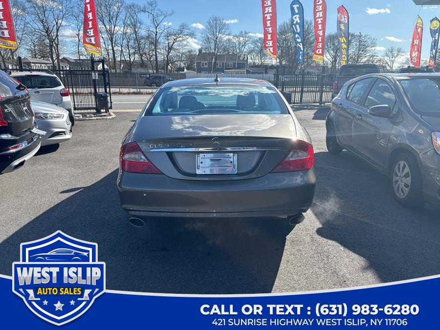 2008 Mercedes-Benz CLS-Class 4dr Sdn 5.5L, available for sale in West Islip, New York | West Islip Auto Sales. West Islip, New York 2008 Mercedes-Benz CLS-Class 4dr Sdn 5.5L, available for sale in West Islip, New York | West Islip Auto Sales. West Islip, New York