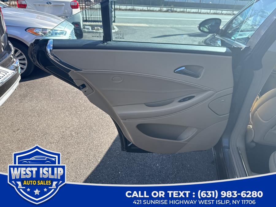 2008 Mercedes-Benz CLS-Class 4dr Sdn 5.5L, available for sale in West Islip, New York | West Islip Auto Sales. West Islip, New York 2008 Mercedes-Benz CLS-Class 4dr Sdn 5.5L, available for sale in West Islip, New York | West Islip Auto Sales. West Islip, New York