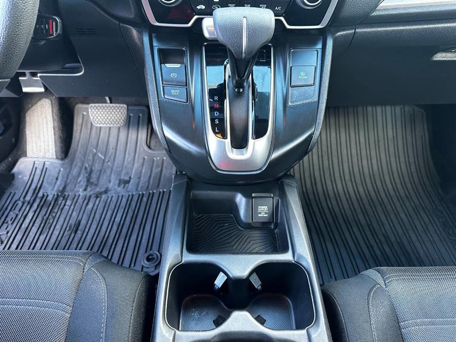 2017 Honda Cr-v LX AWD 4dr SUV, available for sale in Hempstead, New York | VIP Auto Credit Express. Hempstead, New York 2017 Honda Cr-v LX AWD 4dr SUV, available for sale in Hempstead, New York | VIP Auto Credit Express. Hempstead, New York