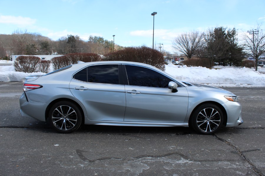 2020 Toyota Camry SE Auto (Natl), available for sale in New Britain, Connecticut | Universal Motors LLC. New Britain, Connecticut 2020 Toyota Camry SE Auto (Natl), available for sale in New Britain, Connecticut | Universal Motors LLC. New Britain, Connecticut