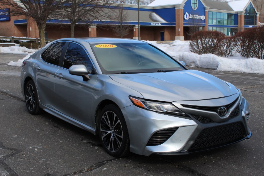 2020 Toyota Camry SE Auto (Natl), available for sale in New Britain, Connecticut | Universal Motors LLC. New Britain, Connecticut 2020 Toyota Camry SE Auto (Natl), available for sale in New Britain, Connecticut | Universal Motors LLC. New Britain, Connecticut