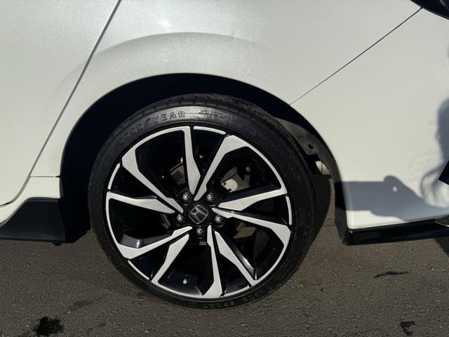 2018 Honda Civic Sport Touring, available for sale in Stratford, Connecticut | Wiz Leasing Inc. Stratford, Connecticut 2018 Honda Civic Sport Touring, available for sale in Stratford, Connecticut | Wiz Leasing Inc. Stratford, Connecticut