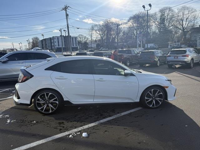 2018 Honda Civic Sport Touring, available for sale in Stratford, Connecticut | Wiz Leasing Inc. Stratford, Connecticut 2018 Honda Civic Sport Touring, available for sale in Stratford, Connecticut | Wiz Leasing Inc. Stratford, Connecticut