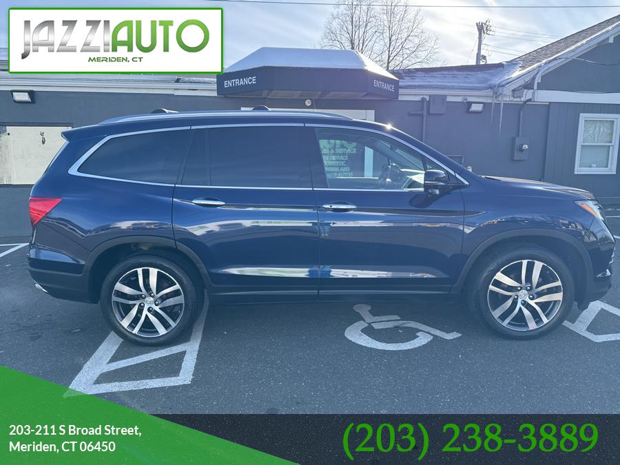 Used 2017 Honda Pilot in Meriden, Connecticut | Jazzi Auto Sales LLC. Meriden, Connecticut