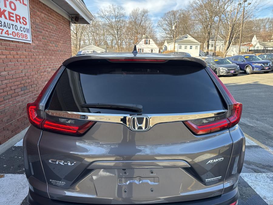 2022 Honda CR-V Touring AWD, available for sale in Waterbury, Connecticut | National Auto Brokers, Inc.. Waterbury, Connecticut 2022 Honda CR-V Touring AWD, available for sale in Waterbury, Connecticut | National Auto Brokers, Inc.. Waterbury, Connecticut