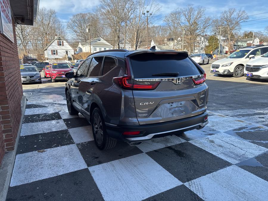 2022 Honda CR-V Touring AWD, available for sale in Waterbury, Connecticut | National Auto Brokers, Inc.. Waterbury, Connecticut 2022 Honda CR-V Touring AWD, available for sale in Waterbury, Connecticut | National Auto Brokers, Inc.. Waterbury, Connecticut