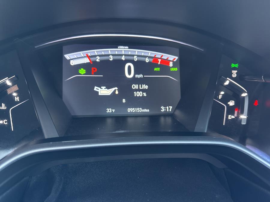 2022 Honda CR-V Touring AWD, available for sale in Waterbury, Connecticut | National Auto Brokers, Inc.. Waterbury, Connecticut 2022 Honda CR-V Touring AWD, available for sale in Waterbury, Connecticut | National Auto Brokers, Inc.. Waterbury, Connecticut
