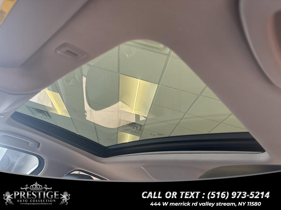 2016 BMW 5 Series 4dr Sdn 528i xDrive AWD, available for sale in Valley Stream, New York | Prestige Auto Collection. Valley Stream, New York 2016 BMW 5 Series 4dr Sdn 528i xDrive AWD, available for sale in Valley Stream, New York | Prestige Auto Collection. Valley Stream, New York
