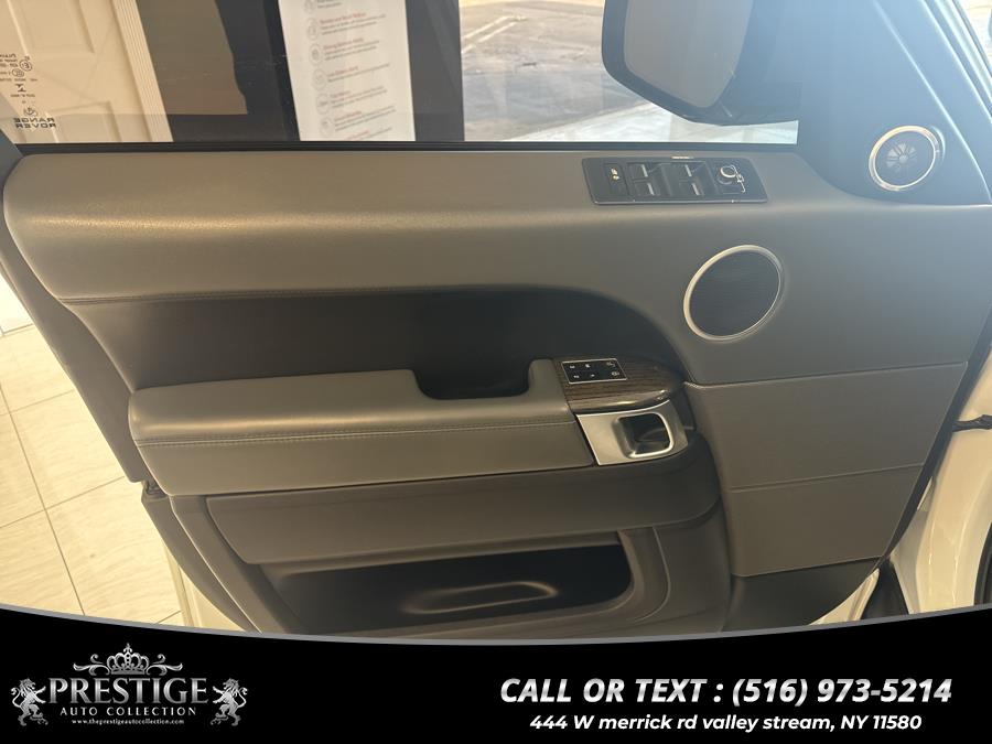 2015 Land Rover Range Rover Sport 4WD 4dr HSE, available for sale in Valley Stream, New York | Prestige Auto Collection. Valley Stream, New York 2015 Land Rover Range Rover Sport 4WD 4dr HSE, available for sale in Valley Stream, New York | Prestige Auto Collection. Valley Stream, New York
