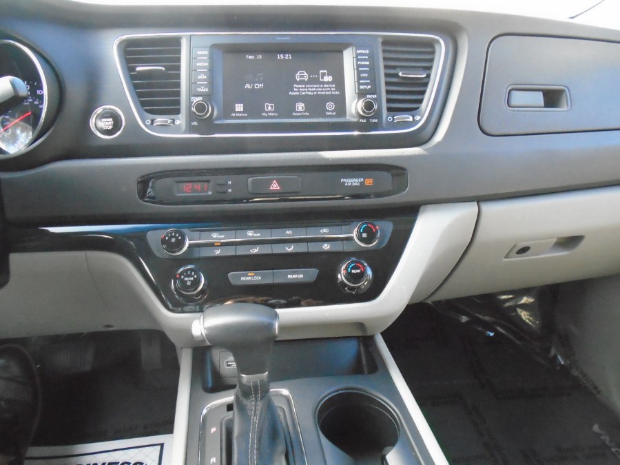 2017 Kia Sedona LX FWD, available for sale in Waterbury, Connecticut | Jim Juliani Motors. Waterbury, Connecticut 2017 Kia Sedona LX FWD, available for sale in Waterbury, Connecticut | Jim Juliani Motors. Waterbury, Connecticut