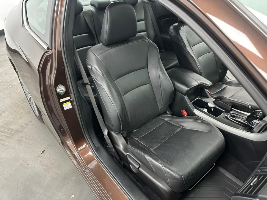 2014 Honda Accord Coupe 2dr V6 Auto EX-L w/Navi, available for sale in Elizabeth, New Jersey | M Auto Group. Elizabeth, New Jersey 2014 Honda Accord Coupe 2dr V6 Auto EX-L w/Navi, available for sale in Elizabeth, New Jersey | M Auto Group. Elizabeth, New Jersey