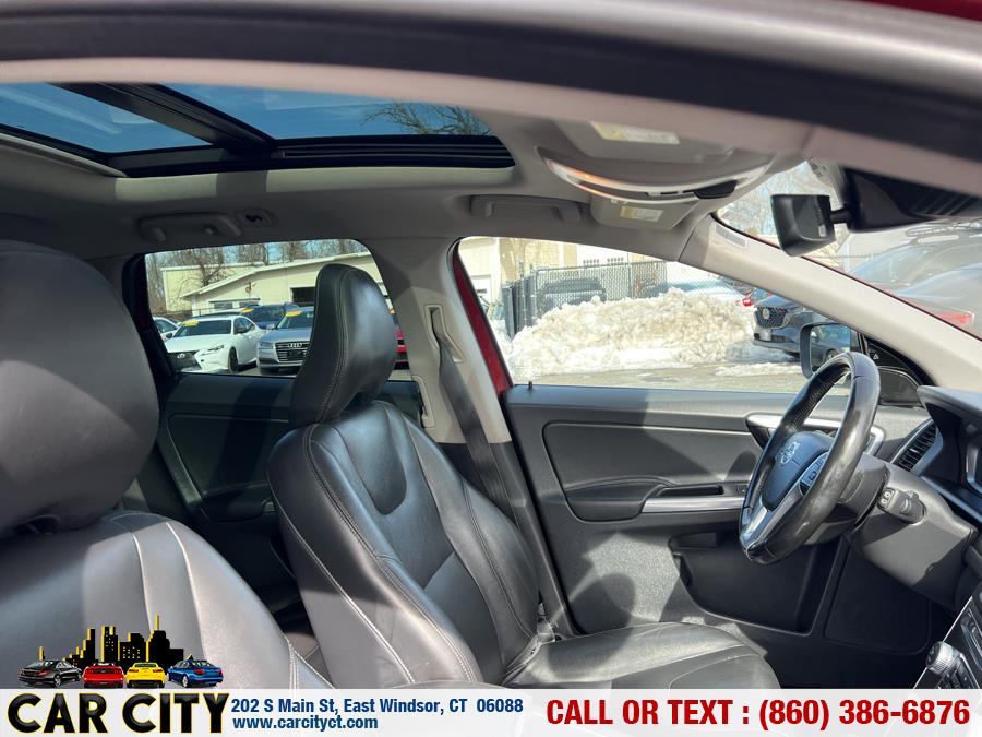 2016 Volvo XC60 AWD 4dr T5 Platinum, available for sale in East Windsor, Connecticut | Car City LLC. East Windsor, Connecticut 2016 Volvo XC60 AWD 4dr T5 Platinum, available for sale in East Windsor, Connecticut | Car City LLC. East Windsor, Connecticut