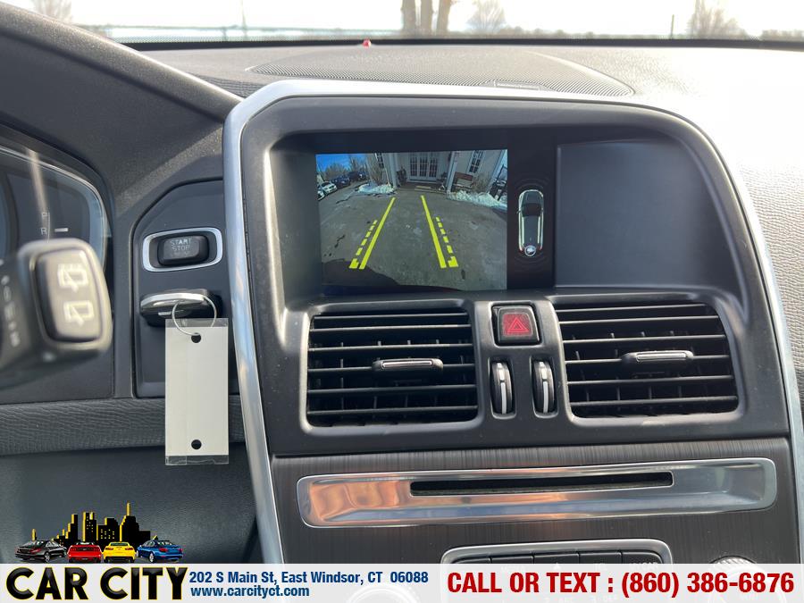 2016 Volvo XC60 AWD 4dr T5 Platinum, available for sale in East Windsor, Connecticut | Car City LLC. East Windsor, Connecticut 2016 Volvo XC60 AWD 4dr T5 Platinum, available for sale in East Windsor, Connecticut | Car City LLC. East Windsor, Connecticut