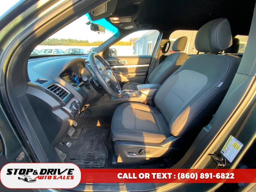 2016 Ford Explorer 4WD 4dr XLT, available for sale in East Windsor, Connecticut | Stop & Drive Auto Sales. East Windsor, Connecticut 2016 Ford Explorer 4WD 4dr XLT, available for sale in East Windsor, Connecticut | Stop & Drive Auto Sales. East Windsor, Connecticut