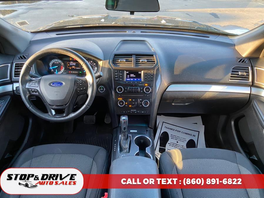 2016 Ford Explorer 4WD 4dr XLT, available for sale in East Windsor, Connecticut | Stop & Drive Auto Sales. East Windsor, Connecticut 2016 Ford Explorer 4WD 4dr XLT, available for sale in East Windsor, Connecticut | Stop & Drive Auto Sales. East Windsor, Connecticut