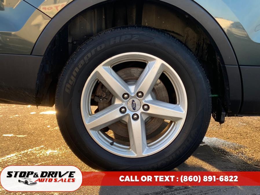 2016 Ford Explorer 4WD 4dr XLT, available for sale in East Windsor, Connecticut | Stop & Drive Auto Sales. East Windsor, Connecticut 2016 Ford Explorer 4WD 4dr XLT, available for sale in East Windsor, Connecticut | Stop & Drive Auto Sales. East Windsor, Connecticut