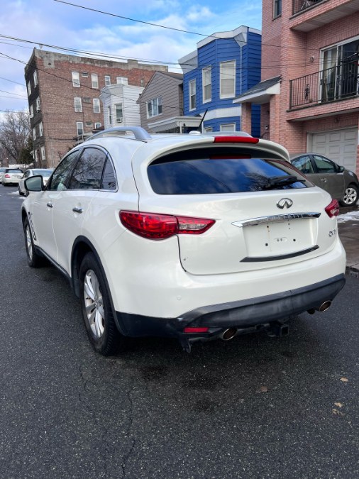 2014 INFINITI QX70 AWD 4dr, available for sale in Jersey City, New Jersey | Car Valley Group. Jersey City, New Jersey 2014 INFINITI QX70 AWD 4dr, available for sale in Jersey City, New Jersey | Car Valley Group. Jersey City, New Jersey