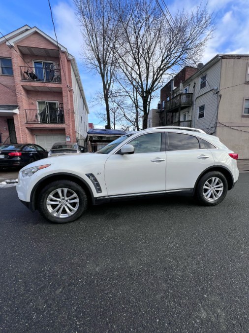 2014 INFINITI QX70 AWD 4dr, available for sale in Jersey City, New Jersey | Car Valley Group. Jersey City, New Jersey 2014 INFINITI QX70 AWD 4dr, available for sale in Jersey City, New Jersey | Car Valley Group. Jersey City, New Jersey