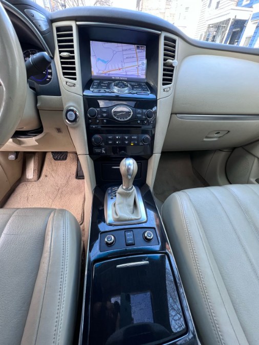 2014 INFINITI QX70 AWD 4dr, available for sale in Jersey City, New Jersey | Car Valley Group. Jersey City, New Jersey 2014 INFINITI QX70 AWD 4dr, available for sale in Jersey City, New Jersey | Car Valley Group. Jersey City, New Jersey
