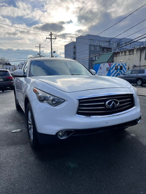 2014 INFINITI QX70 AWD 4dr, available for sale in Jersey City, New Jersey | Car Valley Group. Jersey City, New Jersey 2014 INFINITI QX70 AWD 4dr, available for sale in Jersey City, New Jersey | Car Valley Group. Jersey City, New Jersey