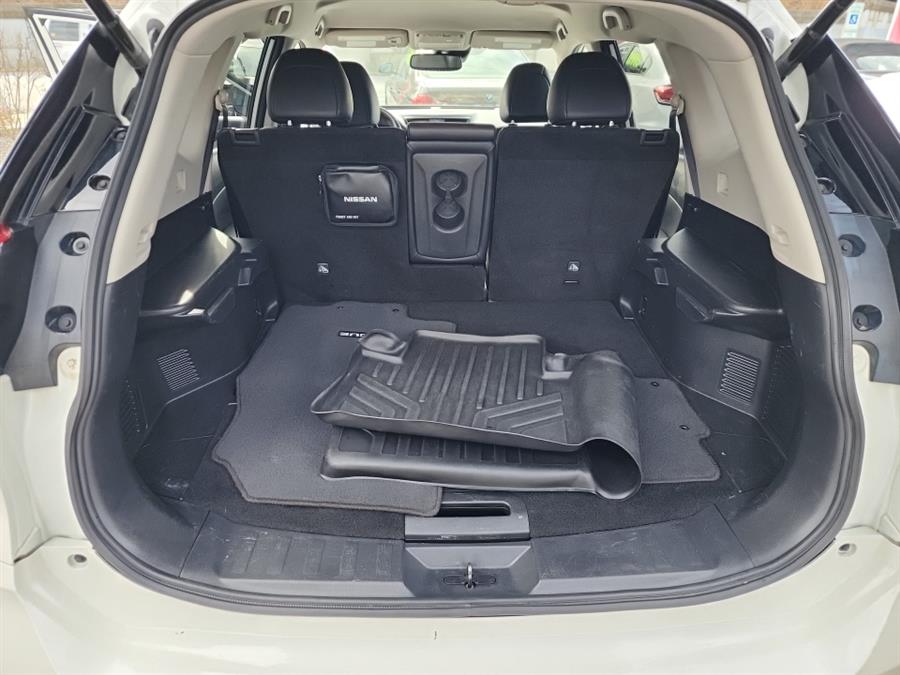2018 Nissan Rogue AWD SL, available for sale in Islip, New York | L.I. Auto Gallery. Islip, New York 2018 Nissan Rogue AWD SL, available for sale in Islip, New York | L.I. Auto Gallery. Islip, New York