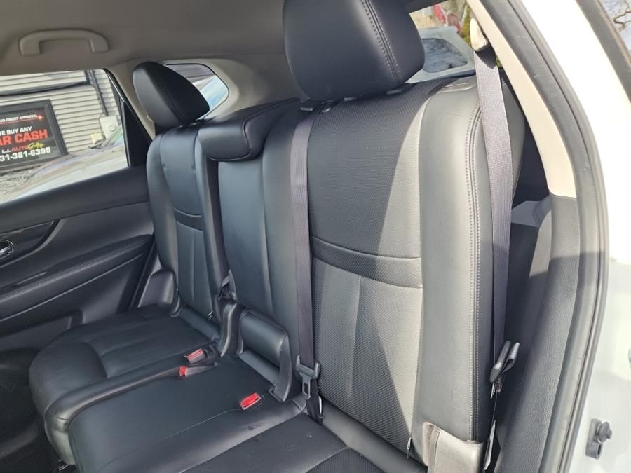 2018 Nissan Rogue AWD SL, available for sale in Islip, New York | L.I. Auto Gallery. Islip, New York 2018 Nissan Rogue AWD SL, available for sale in Islip, New York | L.I. Auto Gallery. Islip, New York