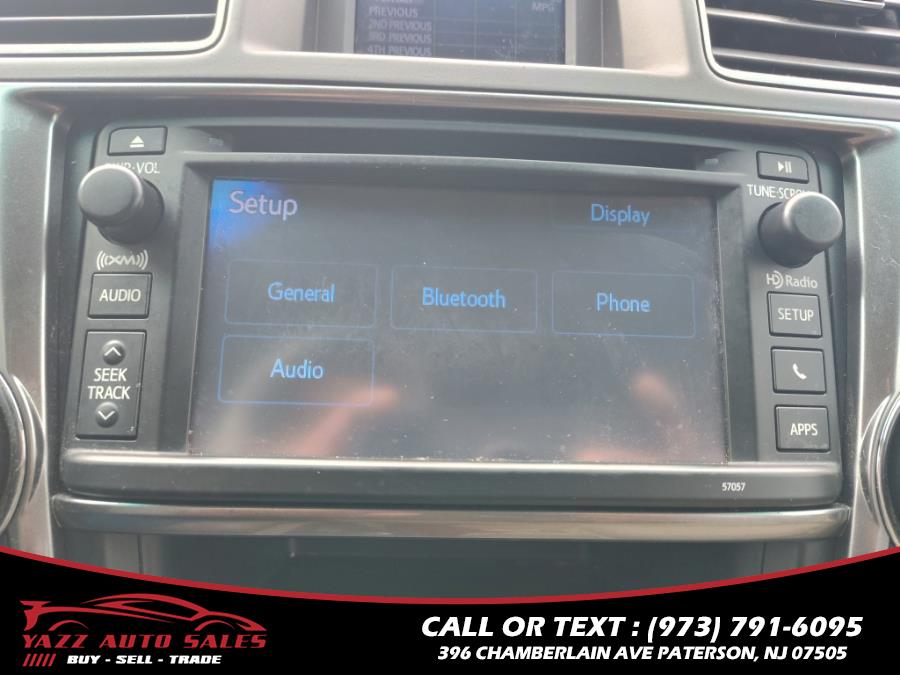 2013 Toyota Highlander 4WD 4dr V6 Limited (Natl), available for sale in Paterson, New Jersey | Yazz Auto Sales. Paterson, New Jersey 2013 Toyota Highlander 4WD 4dr V6 Limited (Natl), available for sale in Paterson, New Jersey | Yazz Auto Sales. Paterson, New Jersey