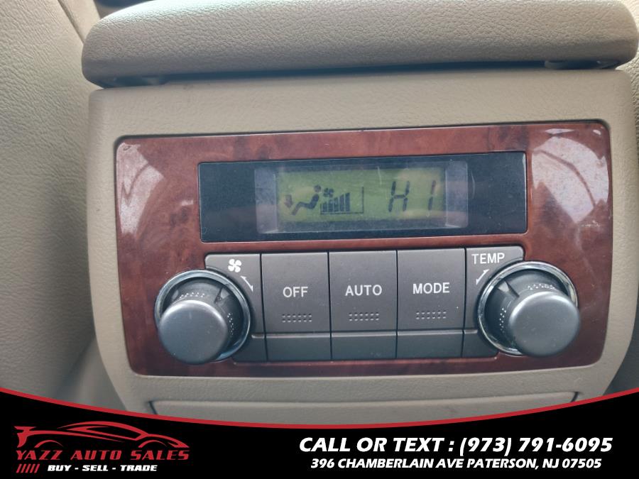 2013 Toyota Highlander 4WD 4dr V6 Limited (Natl), available for sale in Paterson, New Jersey | Yazz Auto Sales. Paterson, New Jersey 2013 Toyota Highlander 4WD 4dr V6 Limited (Natl), available for sale in Paterson, New Jersey | Yazz Auto Sales. Paterson, New Jersey