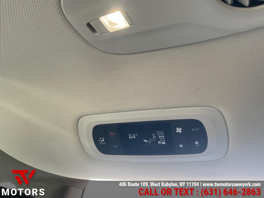 2021 Chrysler Pacifica Touring L FWD, available for sale in West Babylon, New York | TW Motors. West Babylon, New York 2021 Chrysler Pacifica Touring L FWD, available for sale in West Babylon, New York | TW Motors. West Babylon, New York