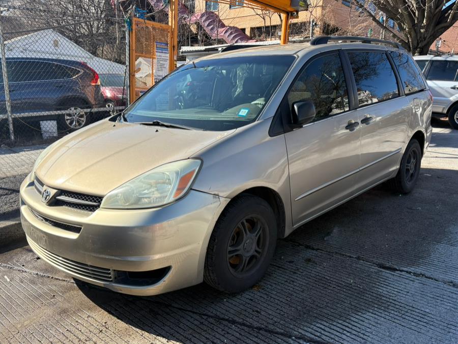 Used 2004 Toyota Sienna in Jamaica, New York | Sylhet Motors Inc.. Jamaica, New York