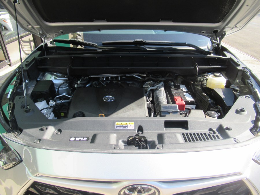 2022 Toyota Highlander XLE AWD (Natl), available for sale in Woodside, New York | Pepmore Auto Sales Inc.. Woodside, New York 2022 Toyota Highlander XLE AWD (Natl), available for sale in Woodside, New York | Pepmore Auto Sales Inc.. Woodside, New York