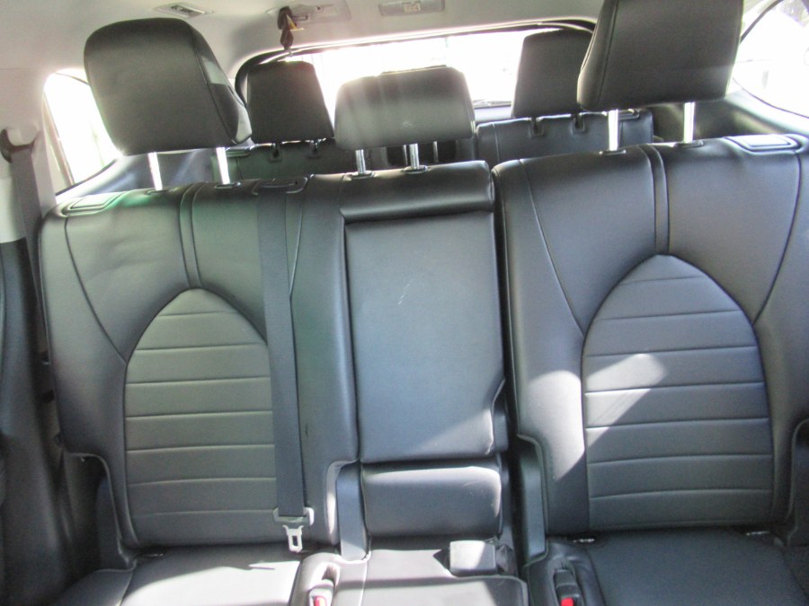 2022 Toyota Highlander XLE AWD (Natl), available for sale in Woodside, New York | Pepmore Auto Sales Inc.. Woodside, New York 2022 Toyota Highlander XLE AWD (Natl), available for sale in Woodside, New York | Pepmore Auto Sales Inc.. Woodside, New York