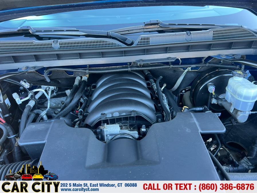 2018 Chevrolet Silverado 1500 4WD Crew Cab 143.5" LT w/1LT, available for sale in East Windsor, Connecticut | Car City LLC. East Windsor, Connecticut 2018 Chevrolet Silverado 1500 4WD Crew Cab 143.5" LT w/1LT, available for sale in East Windsor, Connecticut | Car City LLC. East Windsor, Connecticut