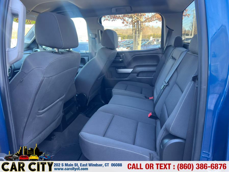 2018 Chevrolet Silverado 1500 4WD Crew Cab 143.5" LT w/1LT, available for sale in East Windsor, Connecticut | Car City LLC. East Windsor, Connecticut 2018 Chevrolet Silverado 1500 4WD Crew Cab 143.5" LT w/1LT, available for sale in East Windsor, Connecticut | Car City LLC. East Windsor, Connecticut
