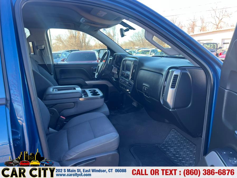 2018 Chevrolet Silverado 1500 4WD Crew Cab 143.5" LT w/1LT, available for sale in East Windsor, Connecticut | Car City LLC. East Windsor, Connecticut 2018 Chevrolet Silverado 1500 4WD Crew Cab 143.5" LT w/1LT, available for sale in East Windsor, Connecticut | Car City LLC. East Windsor, Connecticut