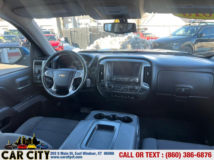 2018 Chevrolet Silverado 1500 4WD Crew Cab 143.5" LT w/1LT, available for sale in East Windsor, Connecticut | Car City LLC. East Windsor, Connecticut 2018 Chevrolet Silverado 1500 4WD Crew Cab 143.5" LT w/1LT, available for sale in East Windsor, Connecticut | Car City LLC. East Windsor, Connecticut