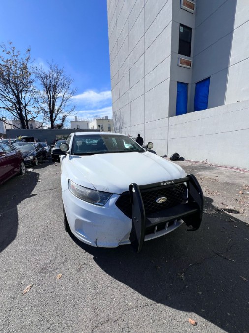 2016 Ford Sedan Police Interceptor 4dr Sdn AWD, available for sale in Jersey City, New Jersey | Car Valley Group. Jersey City, New Jersey 2016 Ford Sedan Police Interceptor 4dr Sdn AWD, available for sale in Jersey City, New Jersey | Car Valley Group. Jersey City, New Jersey