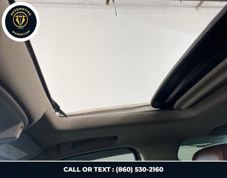 2015 Cadillac Escalade 4WD 4dr Premium, available for sale in Online only, Connecticut | CEO DADDY AUTO. Online only, Connecticut 2015 Cadillac Escalade 4WD 4dr Premium, available for sale in Online only, Connecticut | CEO DADDY AUTO. Online only, Connecticut