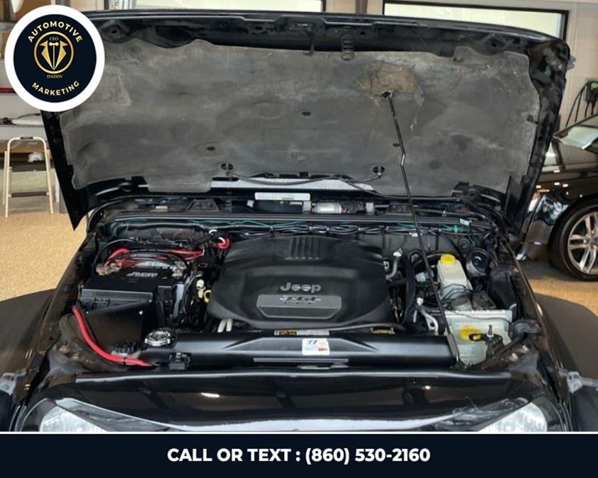 2013 Jeep Wrangler Unlimited 4WD 4dr Rubicon, available for sale in Online only, Connecticut | CEO DADDY AUTO. Online only, Connecticut 2013 Jeep Wrangler Unlimited 4WD 4dr Rubicon, available for sale in Online only, Connecticut | CEO DADDY AUTO. Online only, Connecticut