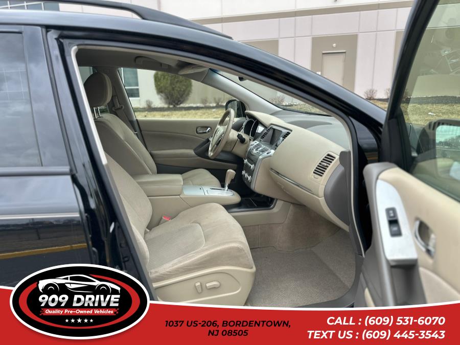 2014 Nissan Murano SV, available for sale in BORDENTOWN, New Jersey | 909 Drive. BORDENTOWN, New Jersey 2014 Nissan Murano SV, available for sale in BORDENTOWN, New Jersey | 909 Drive. BORDENTOWN, New Jersey