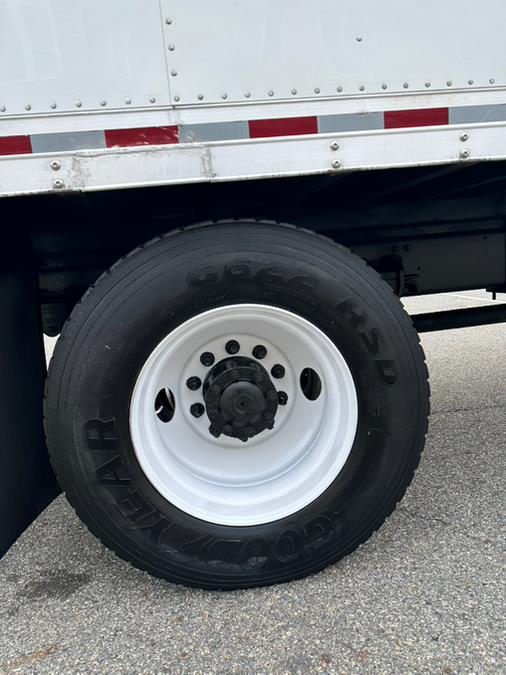 2020 Hino 268A 26FT MORGAN BOX/SIDE DOOR/MAXON LIFTGATE NON CDL, available for sale in Paterson, New Jersey | Speedway Commercial Motors LLC. Paterson, New Jersey 2020 Hino 268A 26FT MORGAN BOX/SIDE DOOR/MAXON LIFTGATE NON CDL, available for sale in Paterson, New Jersey | Speedway Commercial Motors LLC. Paterson, New Jersey