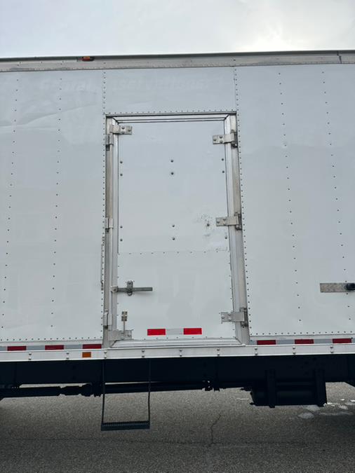 2020 Hino 268A 26FT MORGAN BOX/SIDE DOOR/MAXON LIFTGATE NON CDL, available for sale in Paterson, New Jersey | Speedway Commercial Motors LLC. Paterson, New Jersey 2020 Hino 268A 26FT MORGAN BOX/SIDE DOOR/MAXON LIFTGATE NON CDL, available for sale in Paterson, New Jersey | Speedway Commercial Motors LLC. Paterson, New Jersey
