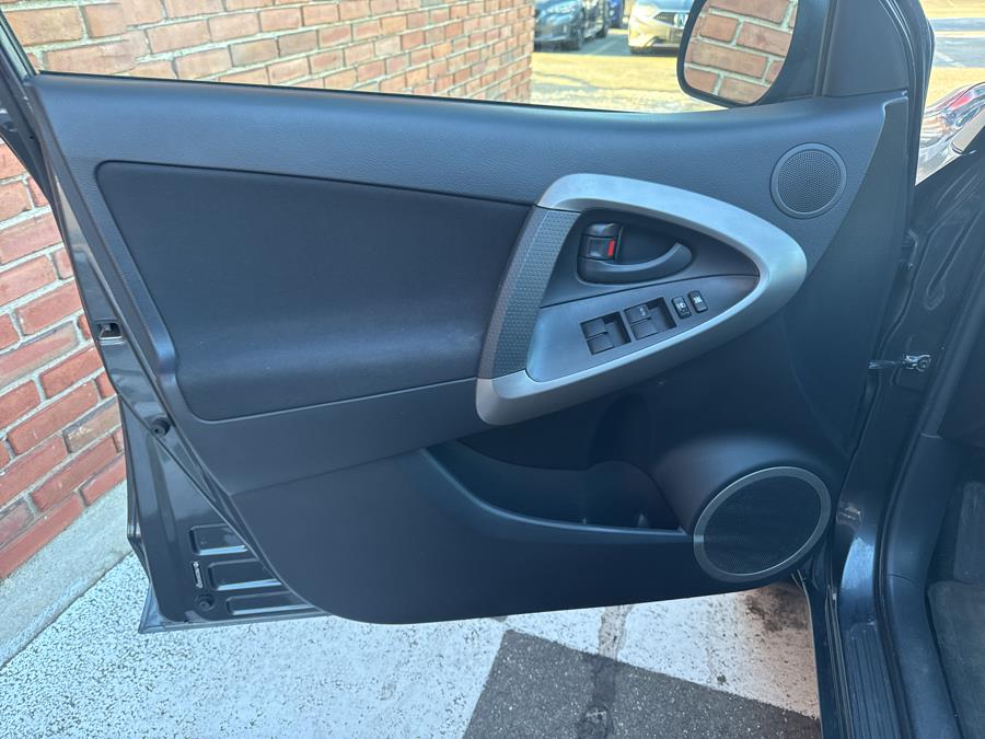 2007 Toyota RAV4 4WD 4dr 4-cyl Sport, available for sale in Waterbury, Connecticut | National Auto Brokers, Inc.. Waterbury, Connecticut 2007 Toyota RAV4 4WD 4dr 4-cyl Sport, available for sale in Waterbury, Connecticut | National Auto Brokers, Inc.. Waterbury, Connecticut