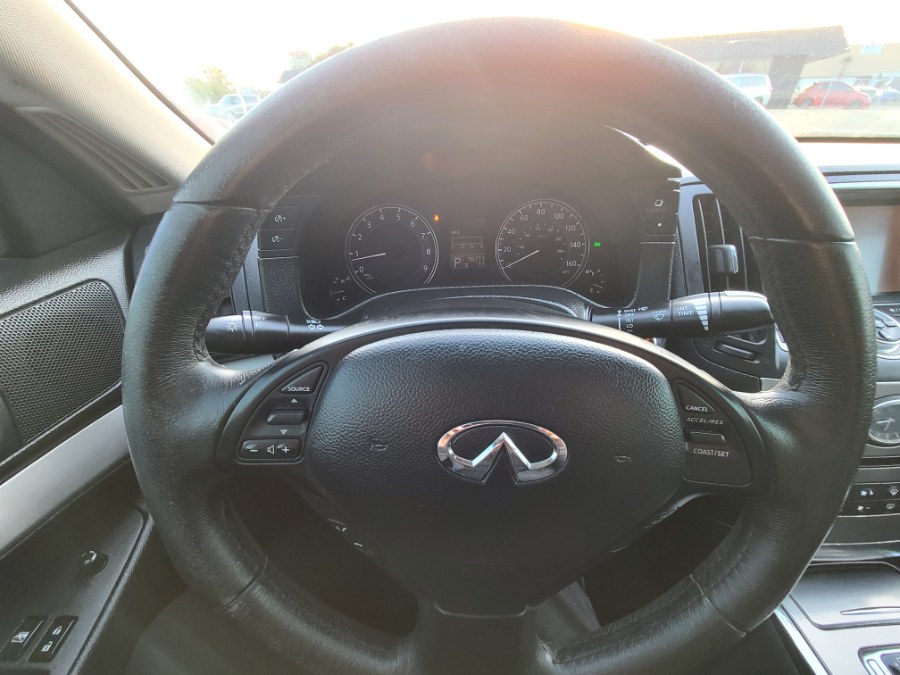 2015 INFINITI Q40 4dr Sdn RWD, available for sale in Orlando, Florida | CarX Club Corporation. Orlando, Florida 2015 INFINITI Q40 4dr Sdn RWD, available for sale in Orlando, Florida | CarX Club Corporation. Orlando, Florida