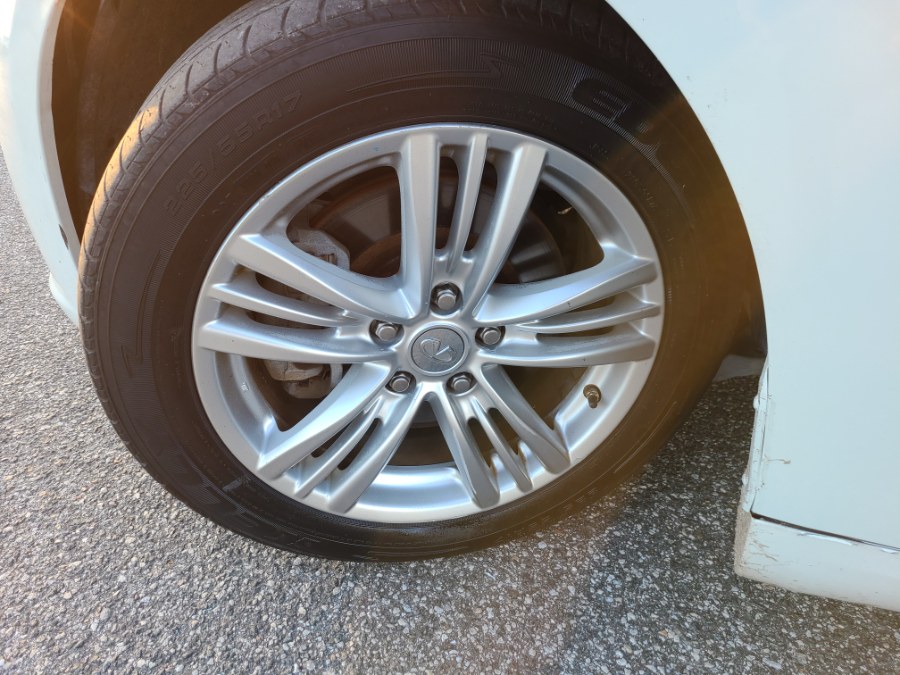 2015 INFINITI Q40 4dr Sdn RWD, available for sale in Orlando, Florida | CarX Club Corporation. Orlando, Florida 2015 INFINITI Q40 4dr Sdn RWD, available for sale in Orlando, Florida | CarX Club Corporation. Orlando, Florida